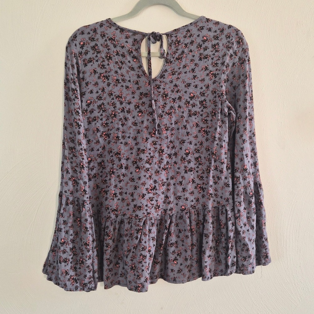 Mossimo Supply Co Floral Peplum Babydoll Blouse Small Rayon Tiered Keyhole Boho - Picture 4 of 7
